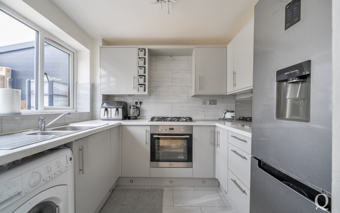 Heather Close, Sittingbourne, Kent, ME10, 9432, image-2 - Quealy & Co