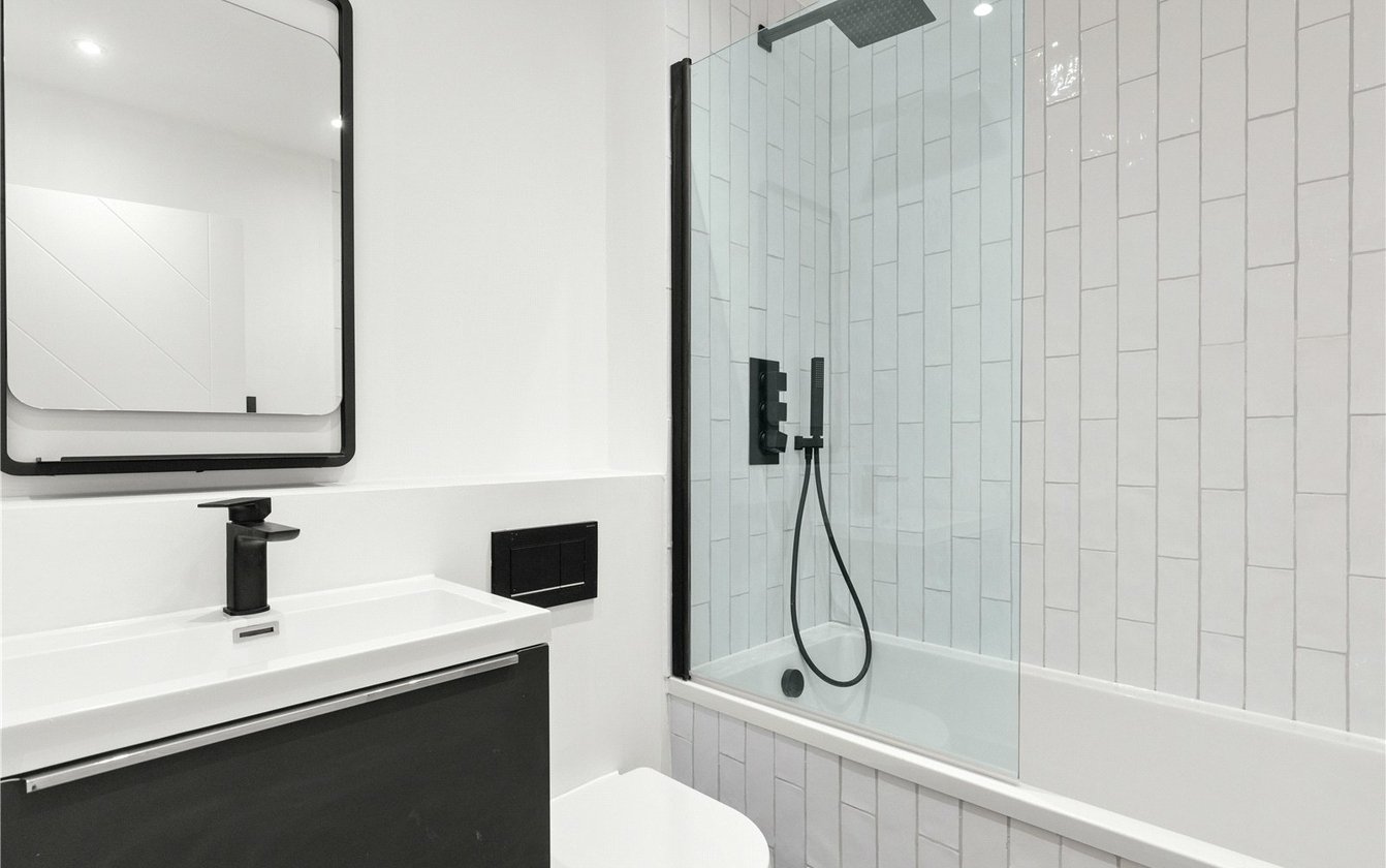 London Road, Sittingbourne, Kent, ME10, 9445, image-8 - Quealy & Co