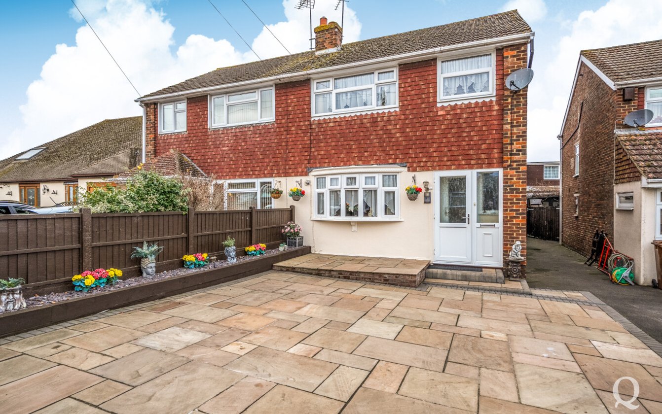 Chaffes Lane, Upchurch, Sittingbourne, Kent, ME9, 9475, image-1 - Quealy & Co