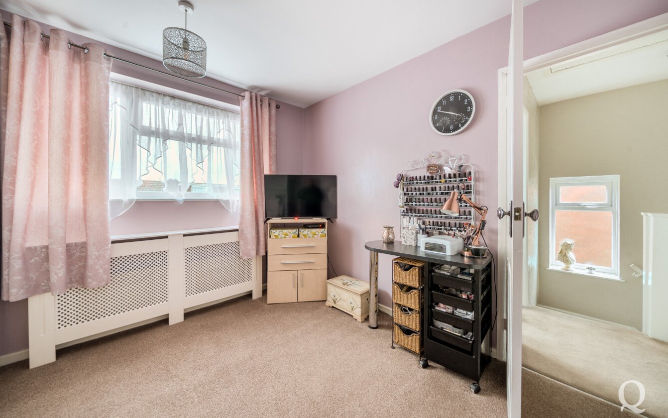 Chaffes Lane, Upchurch, Sittingbourne, Kent, ME9, 9475, image-12 - Quealy & Co