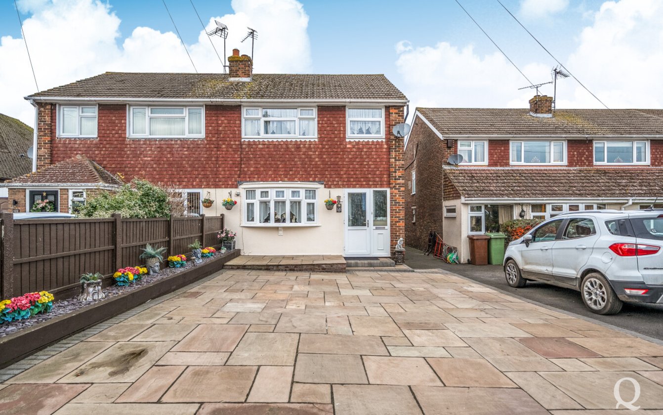 Chaffes Lane, Upchurch, Sittingbourne, Kent, ME9, 9475, image-17 - Quealy & Co