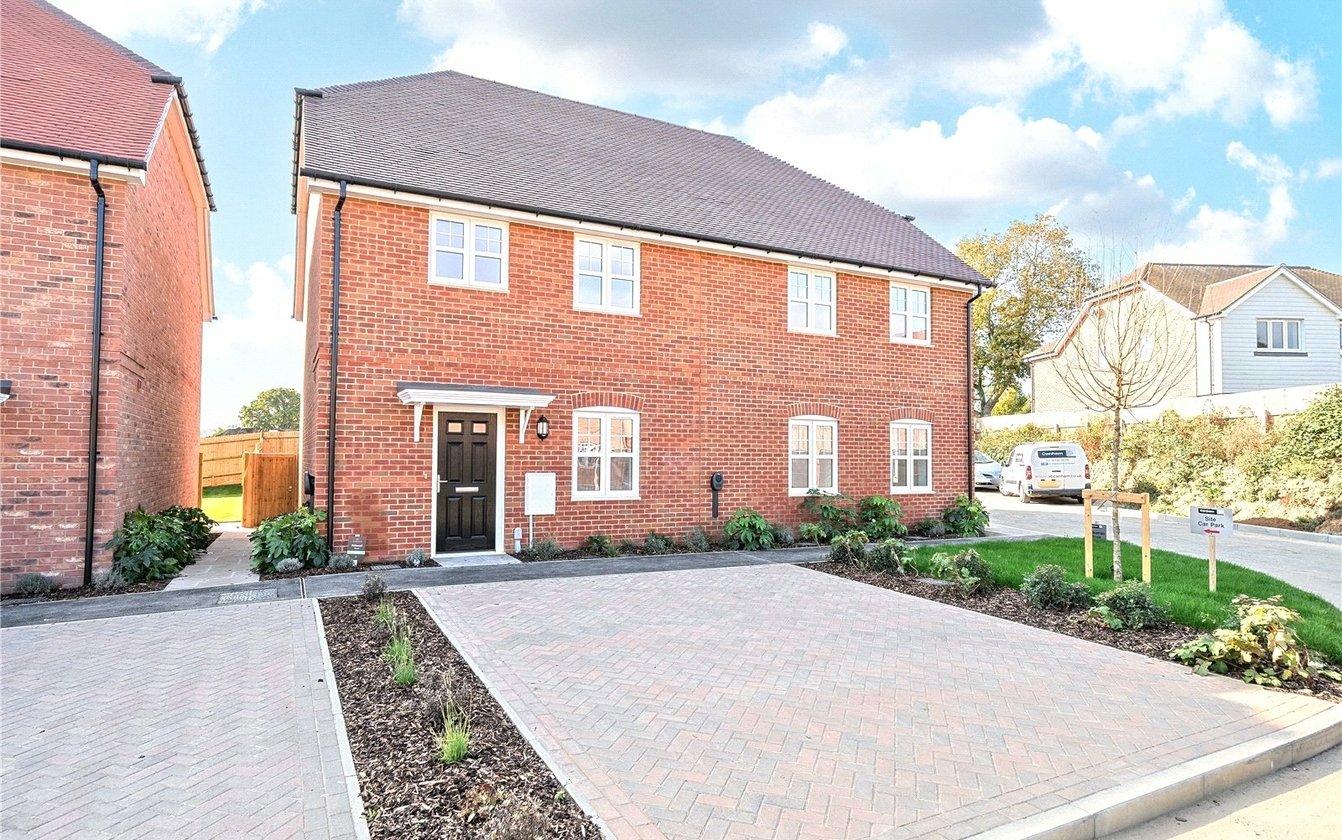 High Street, Newington, Sittingbourne, Kent, ME9, 9488, image-1 - Quealy & Co