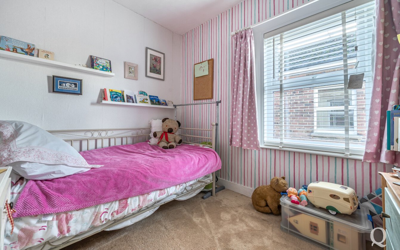 Church Road, Murston, Sittingbourne, Kent, ME10, 9497, image-15 - Quealy & Co