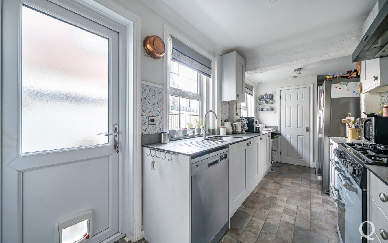 Church Road, Murston, Sittingbourne, Kent, ME10, 9497, image-10 - Quealy & Co