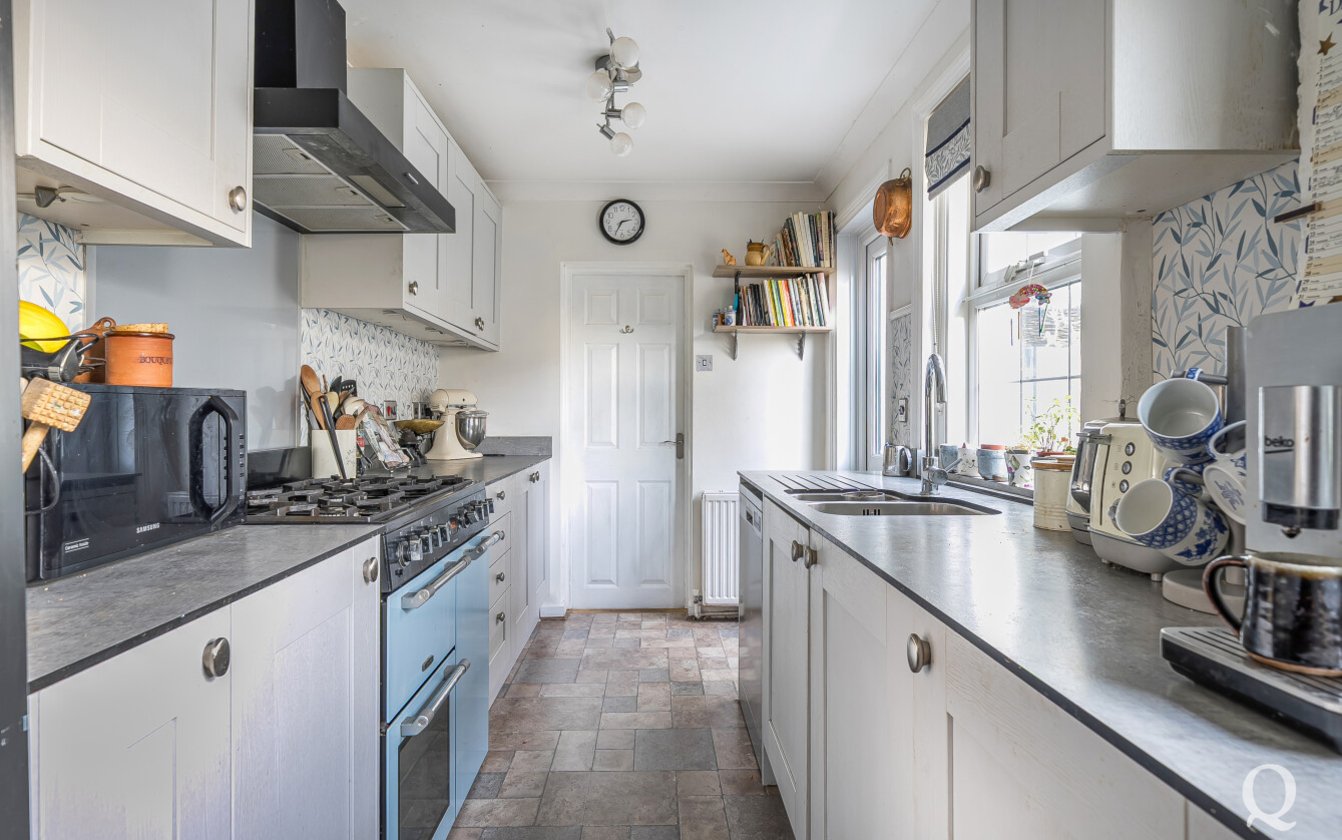 Church Road, Murston, Sittingbourne, Kent, ME10, 9497, image-9 - Quealy & Co