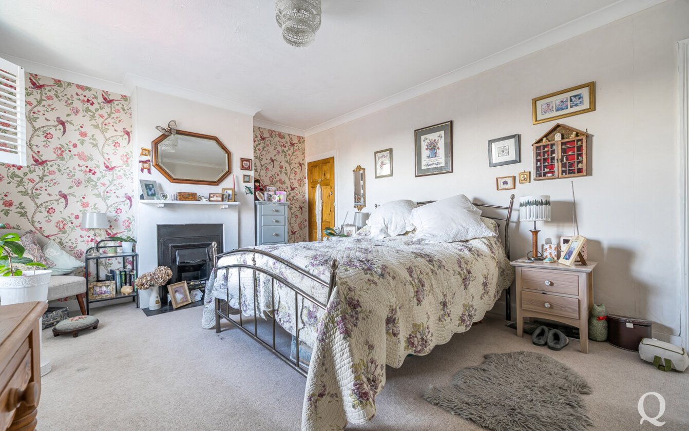 Church Road, Murston, Sittingbourne, Kent, ME10, 9497, image-18 - Quealy & Co