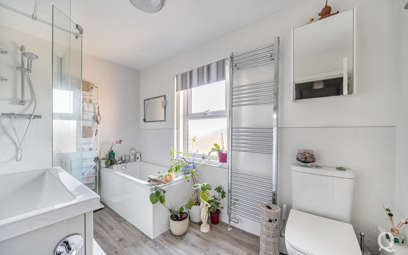 Church Road, Murston, Sittingbourne, Kent, ME10, 9497, image-6 - Quealy & Co