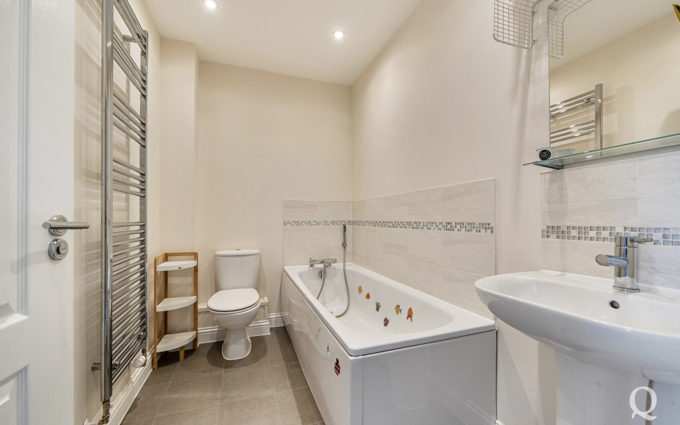 Charlotte Street, Sittingbourne, Kent, ME10, 9515, image-7 - Quealy & Co