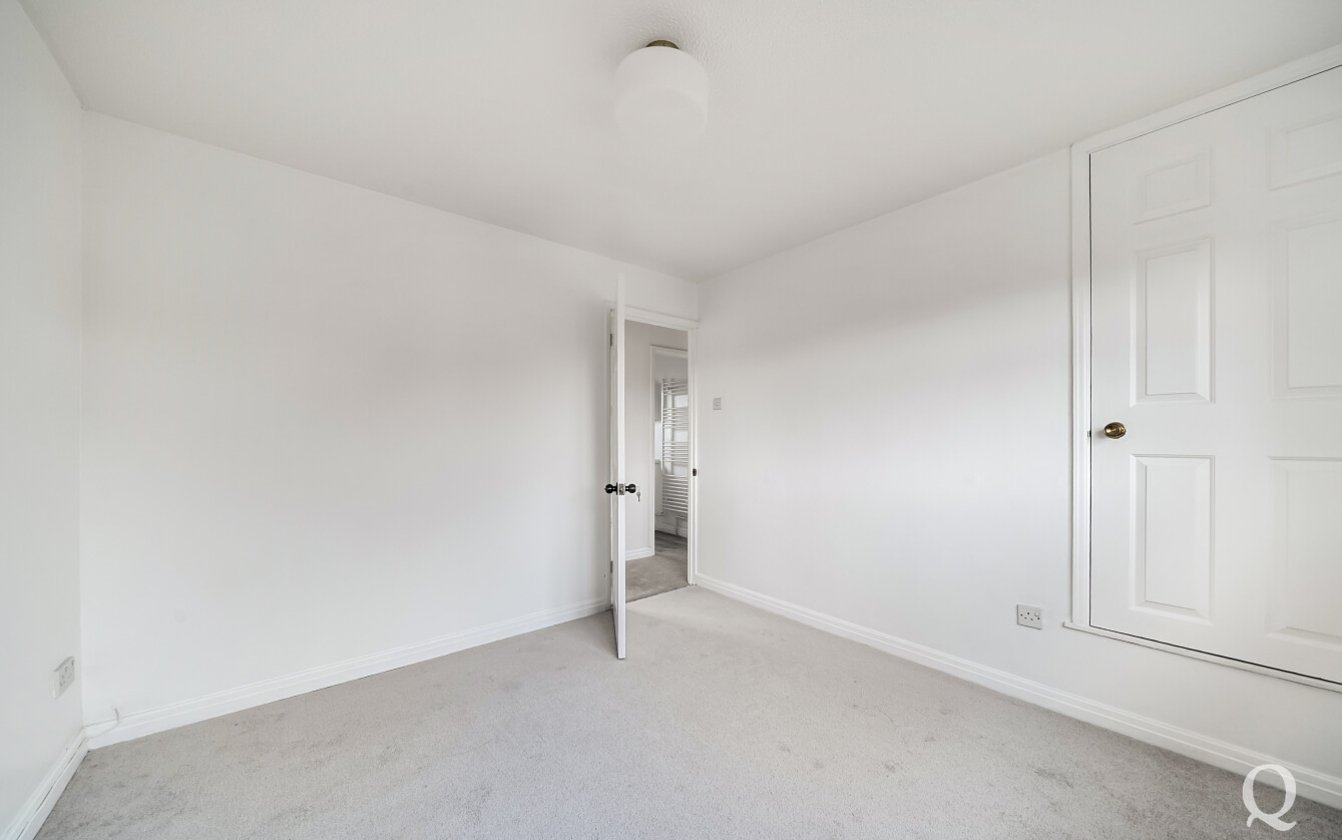 Clerke Drive, Kemsley, Sittingbourne, Kent, ME10, 9520, image-6 - Quealy & Co