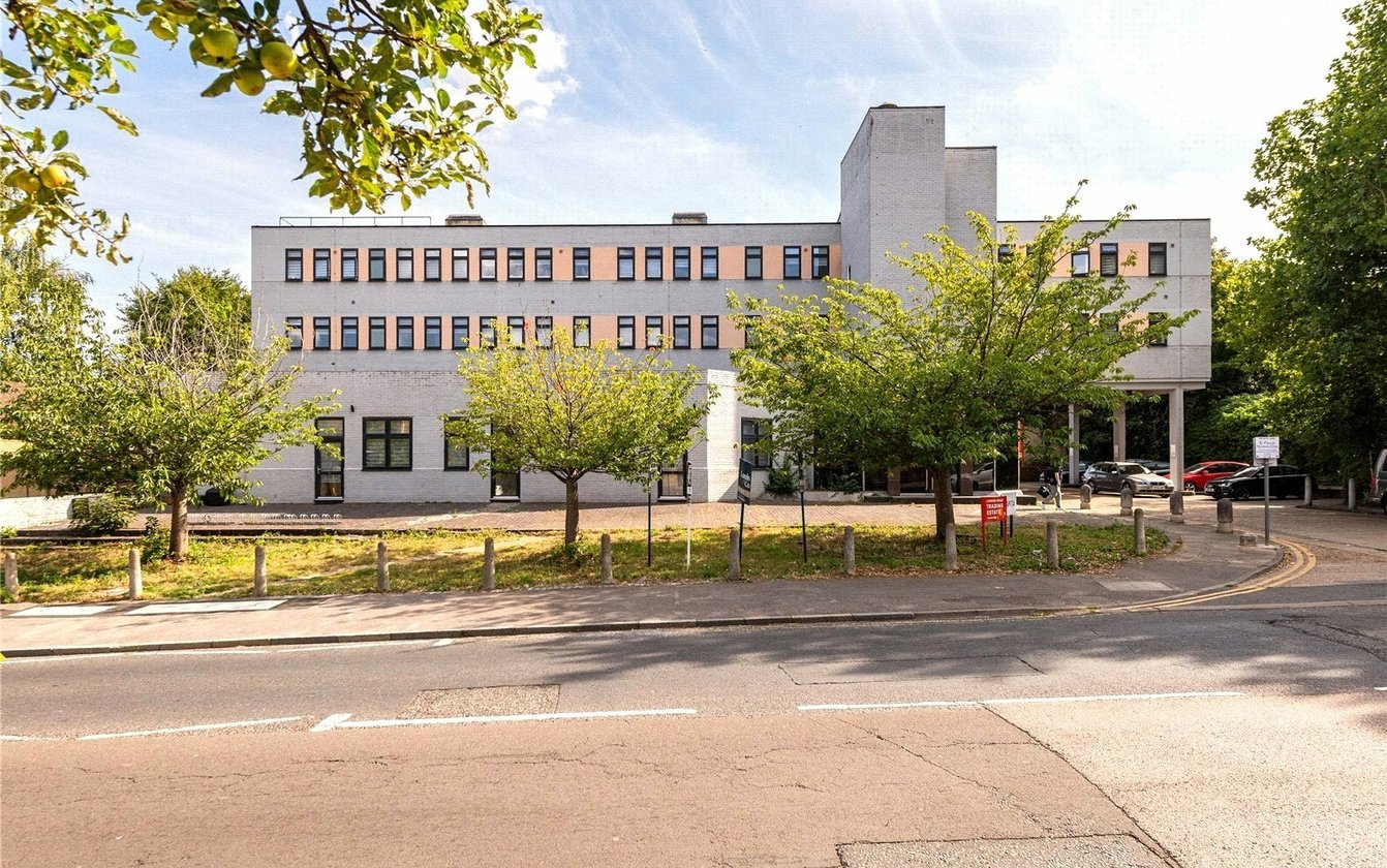 London Road, Sittingbourne, Kent, ME10, 9528, image-1 - Quealy & Co