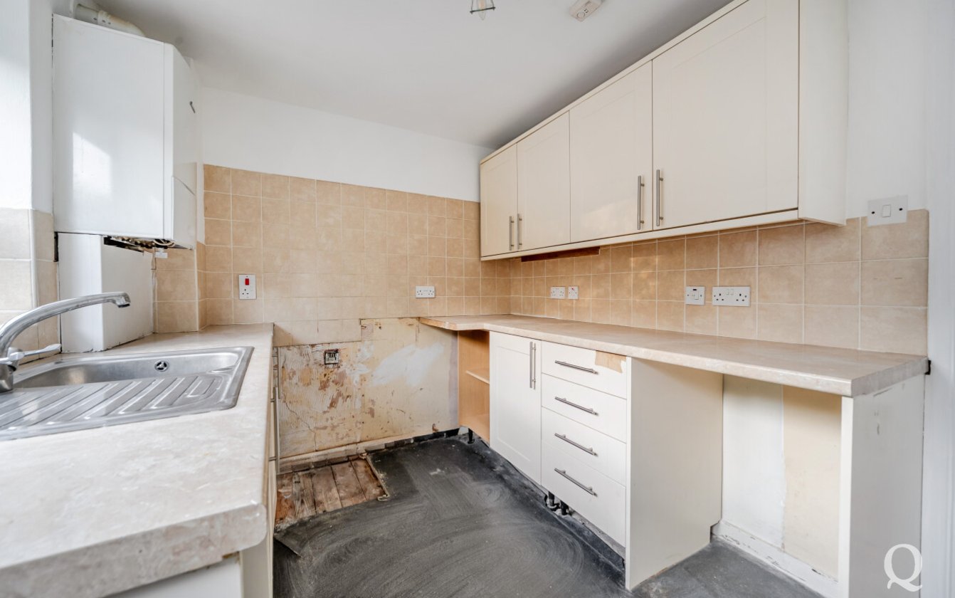 The Street, Newnham, Sittingbourne, Kent, ME9, 9545, image-2 - Quealy & Co