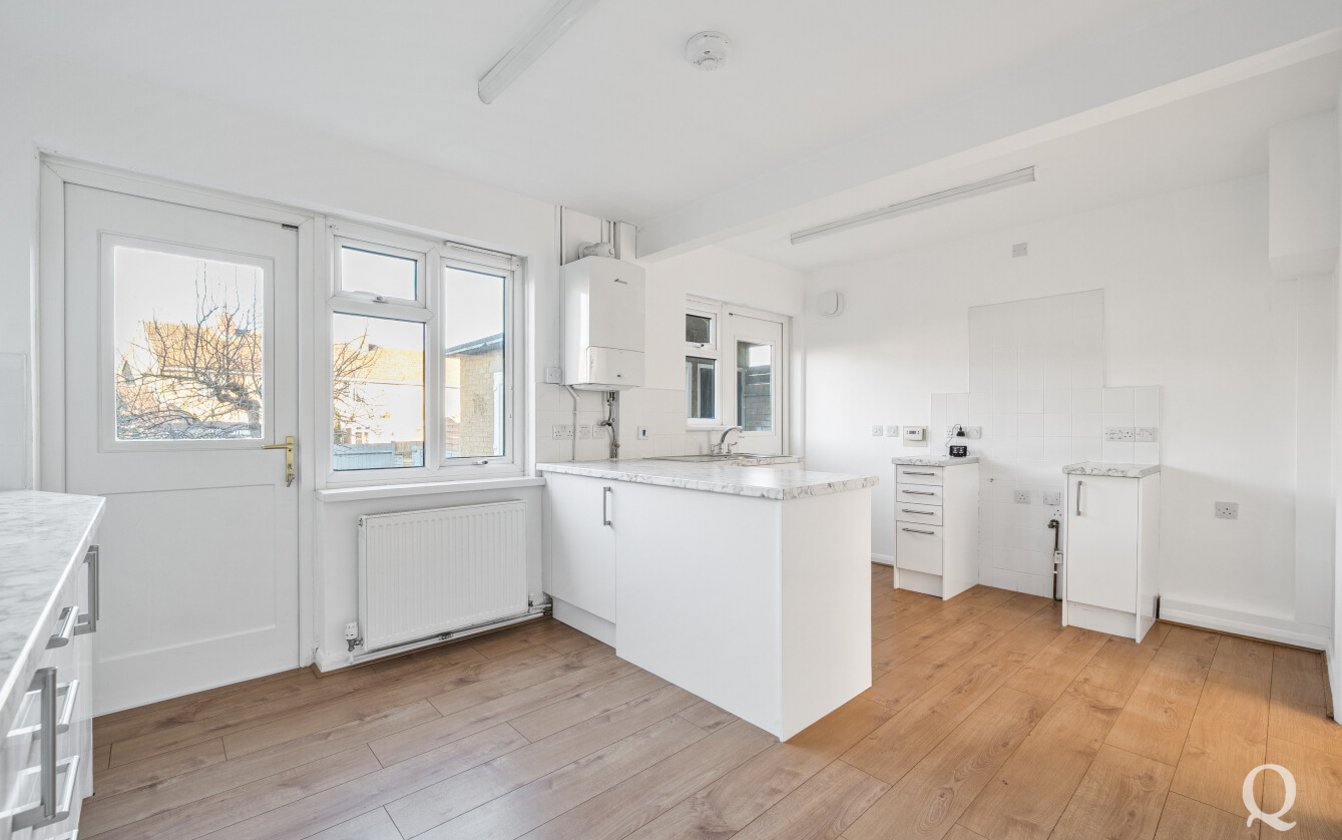 Cambridge Road, Sittingbourne, Kent, ME10, 9546, image-11 - Quealy & Co