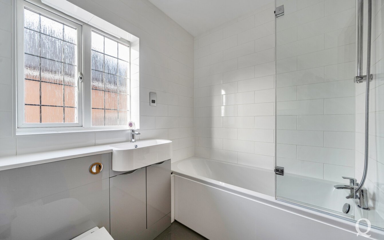 Argent Way, Sittingbourne, Kent, ME10, 9581, image-8 - Quealy & Co