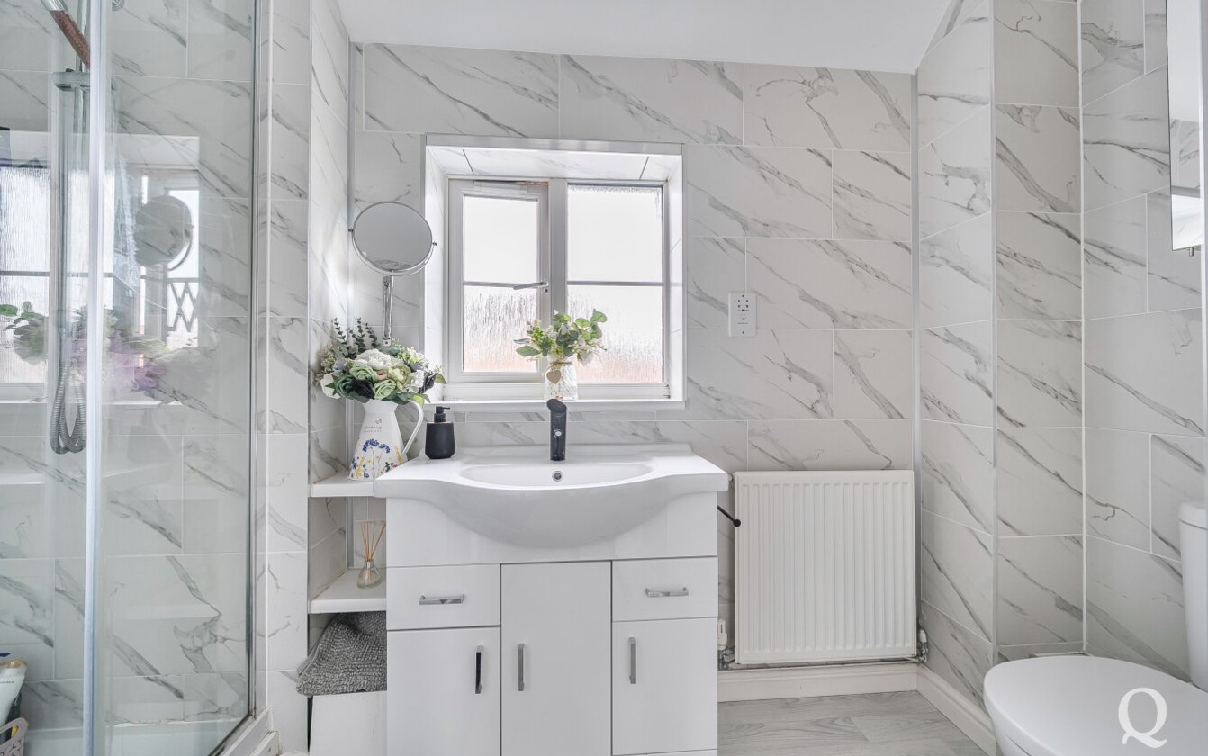 Holly Blue Drive, Iwade, Sittingbourne, Kent, ME9, 9594, image-7 - Quealy & Co