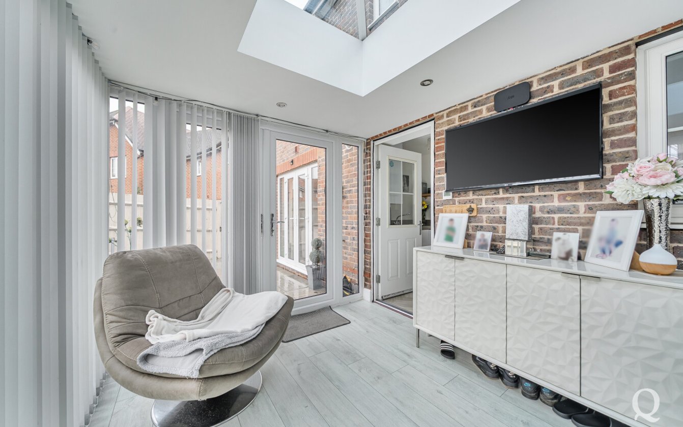 Holly Blue Drive, Iwade, Sittingbourne, Kent, ME9, 9594, image-12 - Quealy & Co