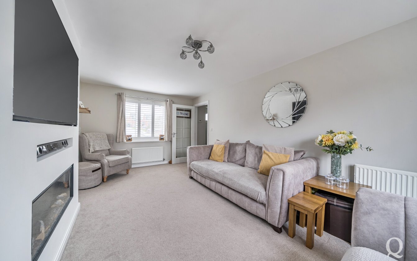 Holly Blue Drive, Iwade, Sittingbourne, Kent, ME9, 9594, image-9 - Quealy & Co