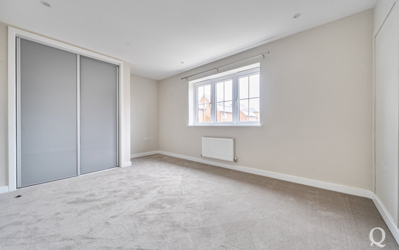 Pearwood Road, Allington, Maidstone, Kent, ME16, 9621, image-4 - Quealy & Co