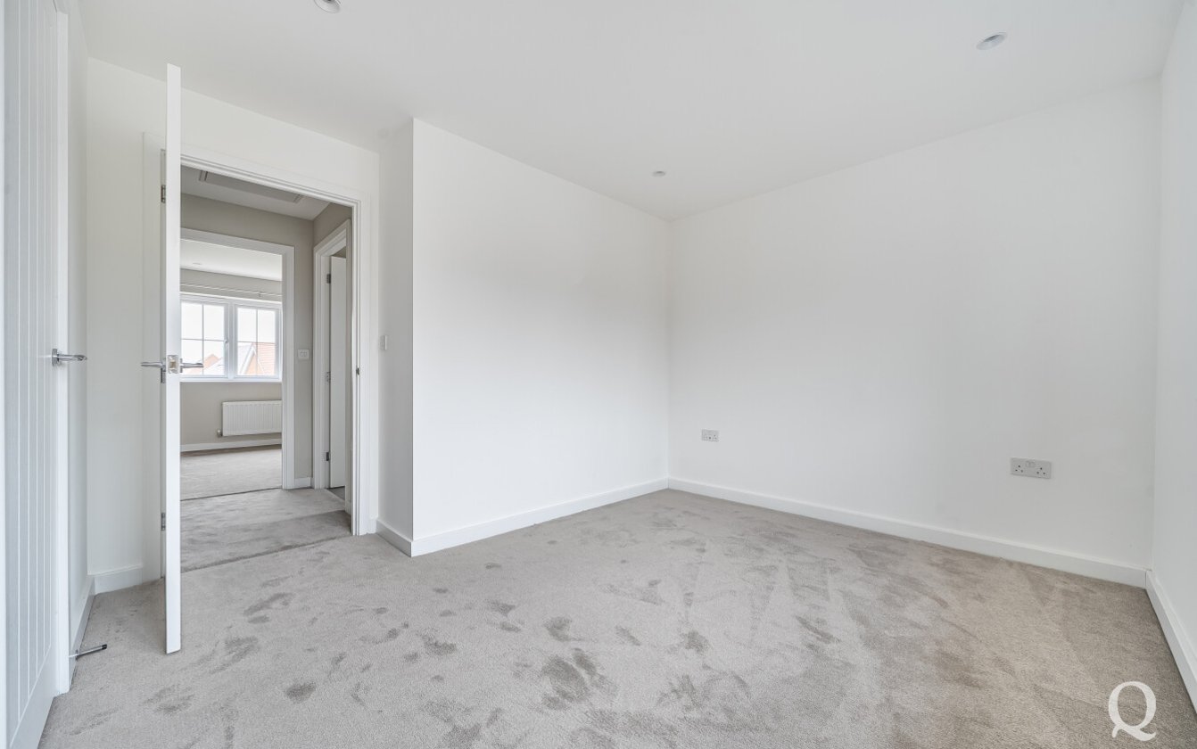 Pearwood Road, Allington, Maidstone, Kent, ME16, 9621, image-9 - Quealy & Co