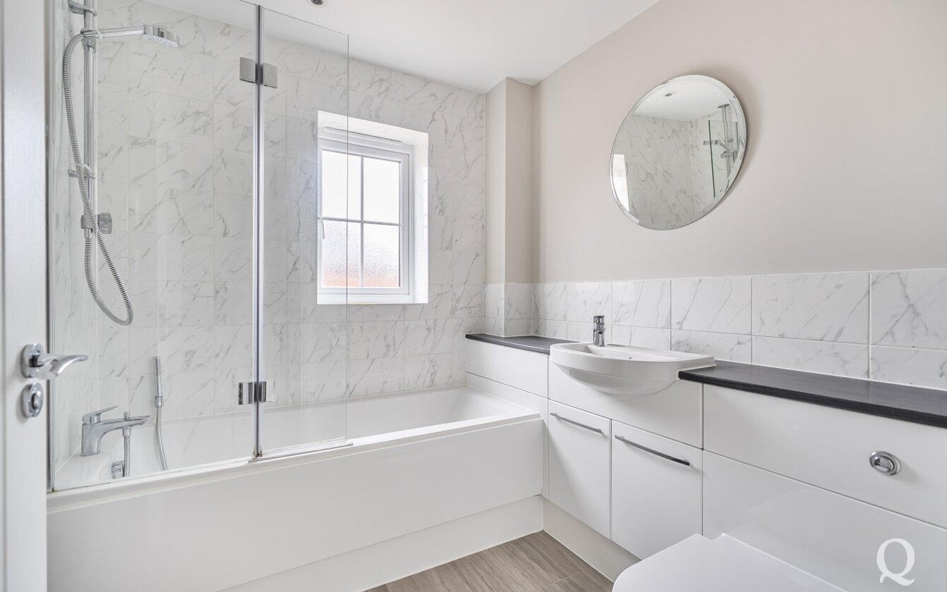 Pearwood Road, Allington, Maidstone, Kent, ME16, 9621, image-6 - Quealy & Co