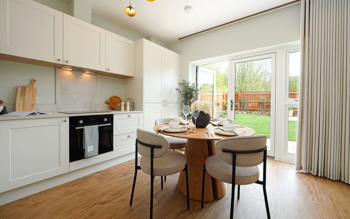 Grovehurst Road, Sittingbourne, Kent, ME9, 9622, image-14 - Quealy & Co