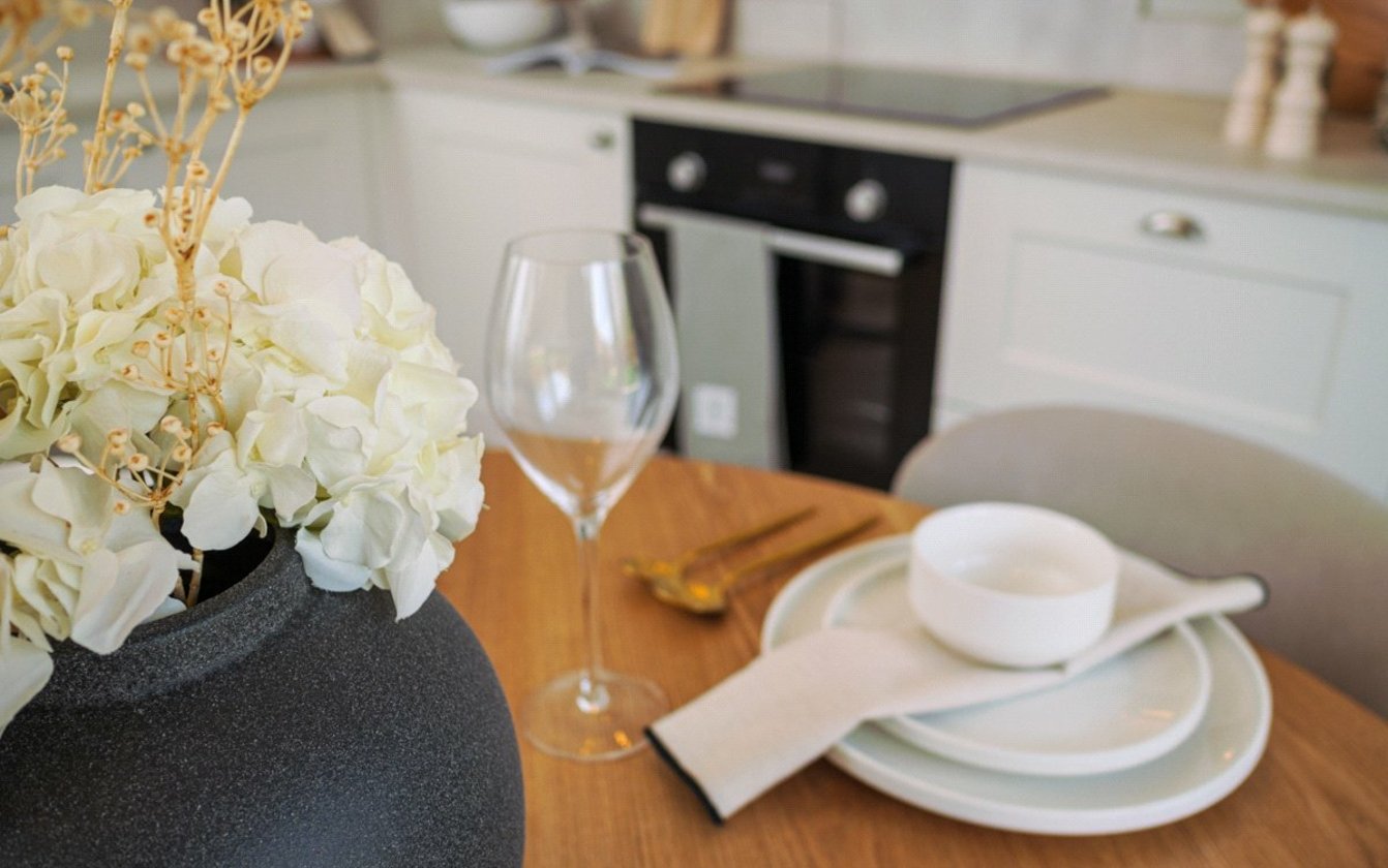 Grovehurst Road, Sittingbourne, Kent, ME9, 9623, image-13 - Quealy & Co