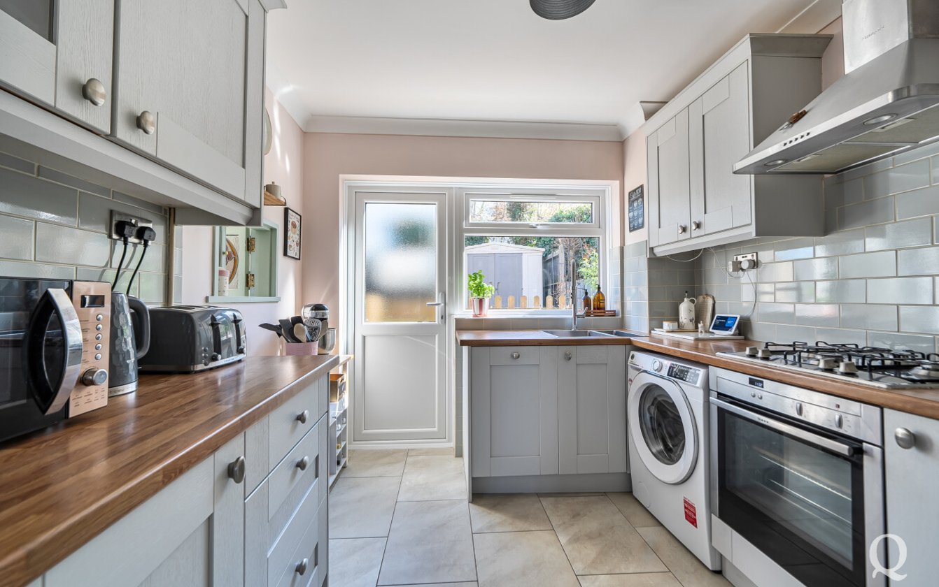 Fairleas, Sittingbourne, Kent, ME10, 9692, image-2 - Quealy & Co