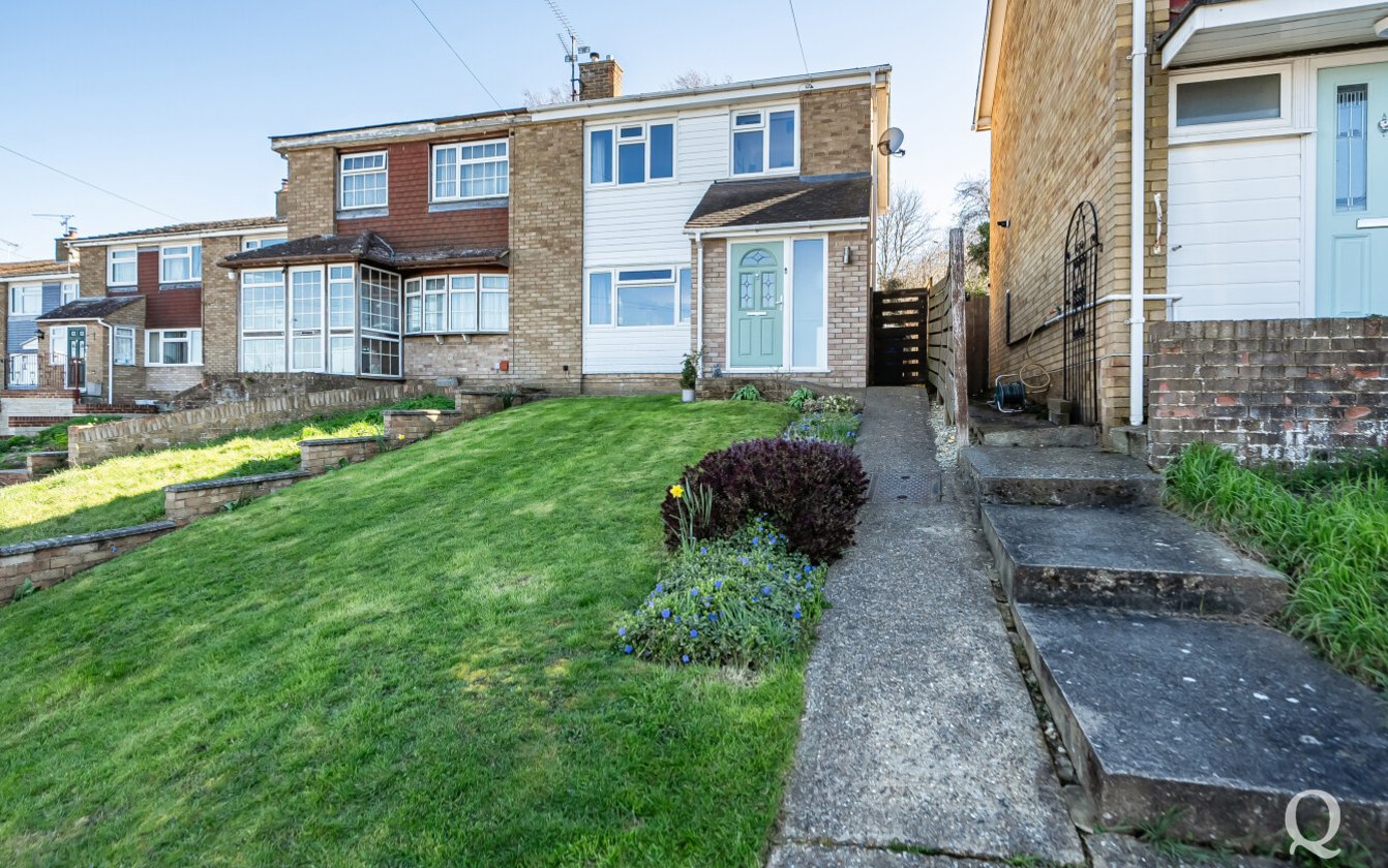 Fairleas, Sittingbourne, Kent, ME10, 9692, image-1 - Quealy & Co