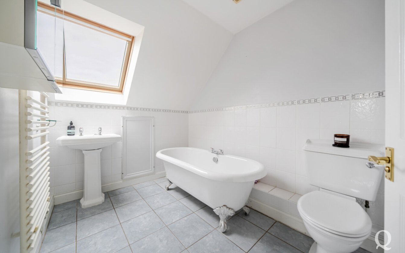 Pond Farm Road, Borden, Sittingbourne, Kent, ME9, 9751, image-8 - Quealy & Co