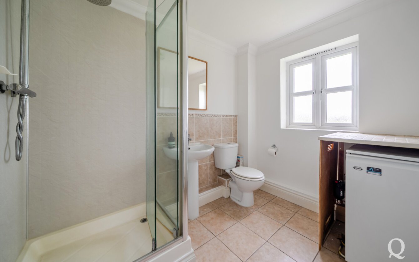 Pond Farm Road, Borden, Sittingbourne, Kent, ME9, 9751, image-15 - Quealy & Co