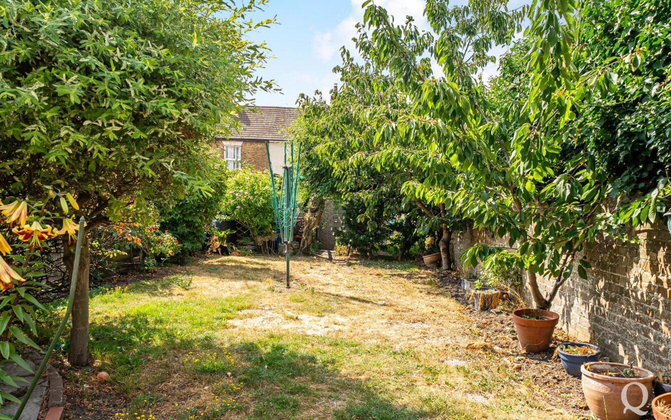 Park Road, Sittingbourne, Kent, ME10, 9787, image-8 - Quealy & Co