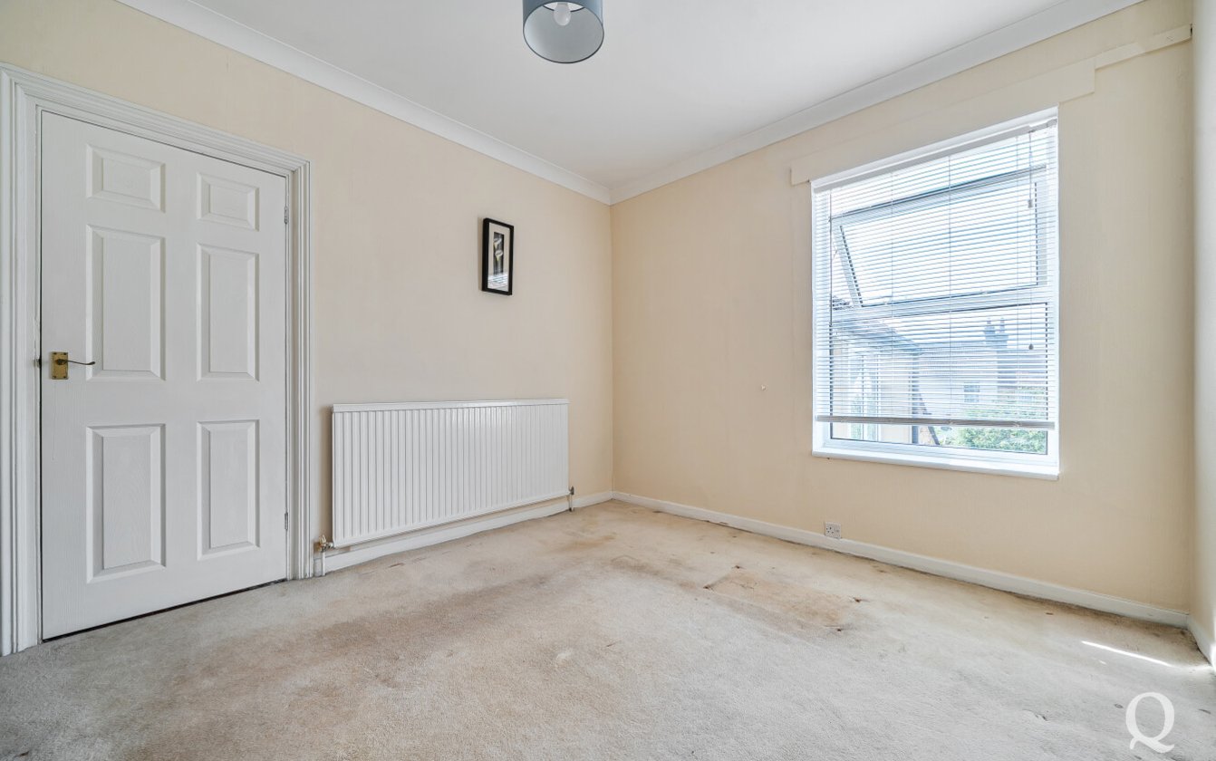 Park Road, Sittingbourne, Kent, ME10, 9787, image-18 - Quealy & Co