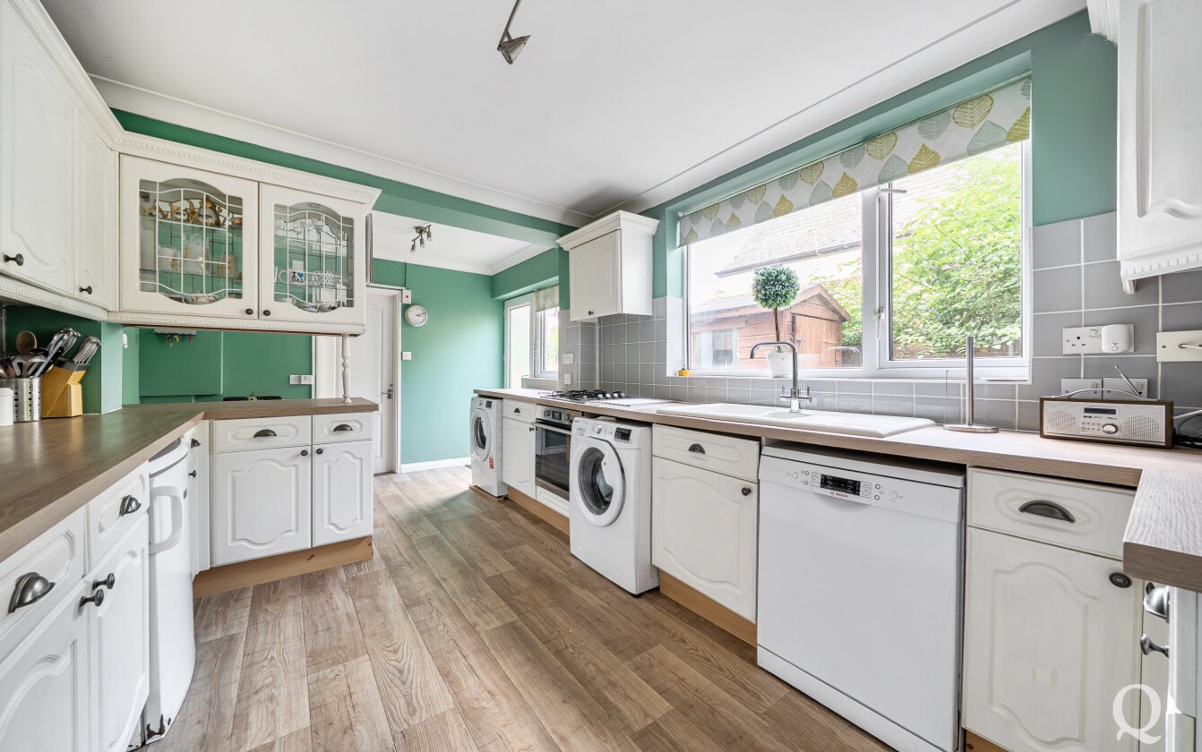 Park Road, Sittingbourne, Kent, ME10, 9787, image-2 - Quealy & Co