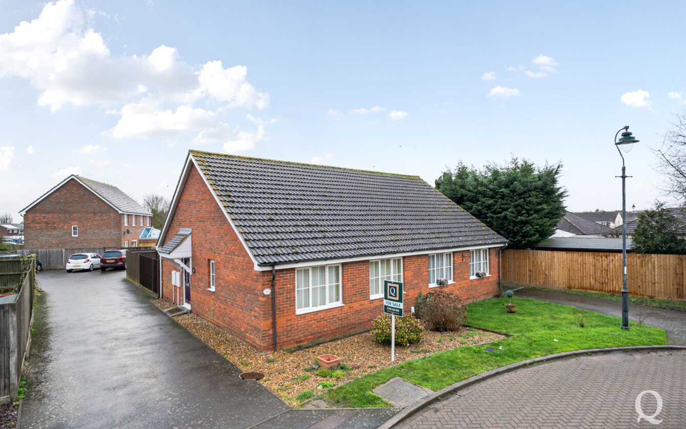 Saxon Walk, Iwade, Sittingbourne, Kent, ME9, 9806, image-1 - Quealy & Co