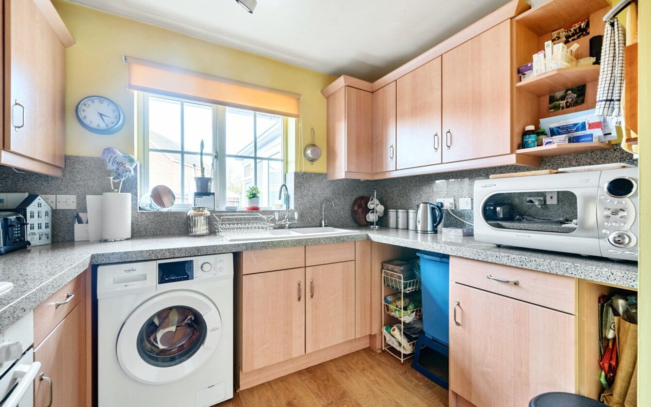 Saxon Walk, Iwade, Sittingbourne, Kent, ME9, 9806, image-6 - Quealy & Co