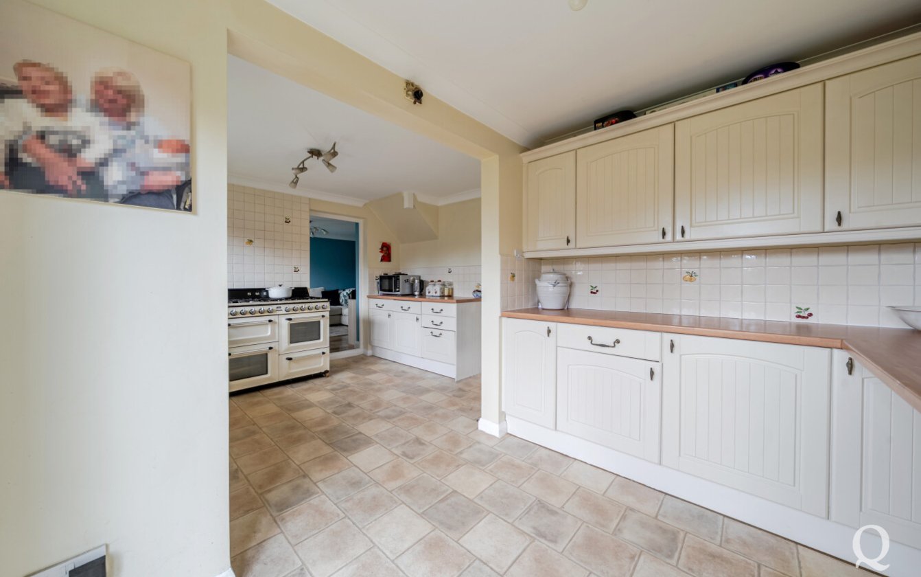 Beauvoir Drive, Kemsley, Sittingbourne, Kent, ME10, 9809, image-4 - Quealy & Co