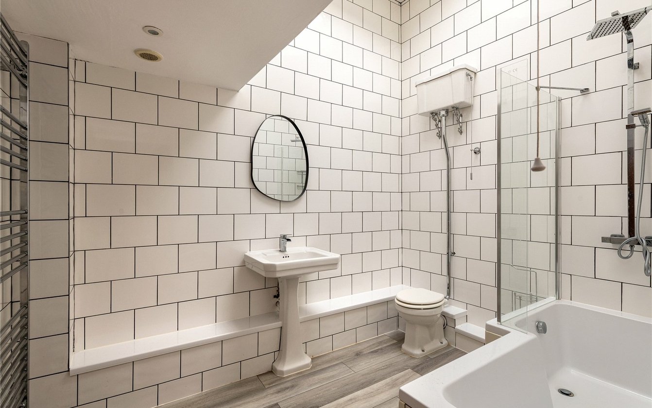 Court Street, Faversham, Kent, ME13, 9813, image-4 - Quealy & Co