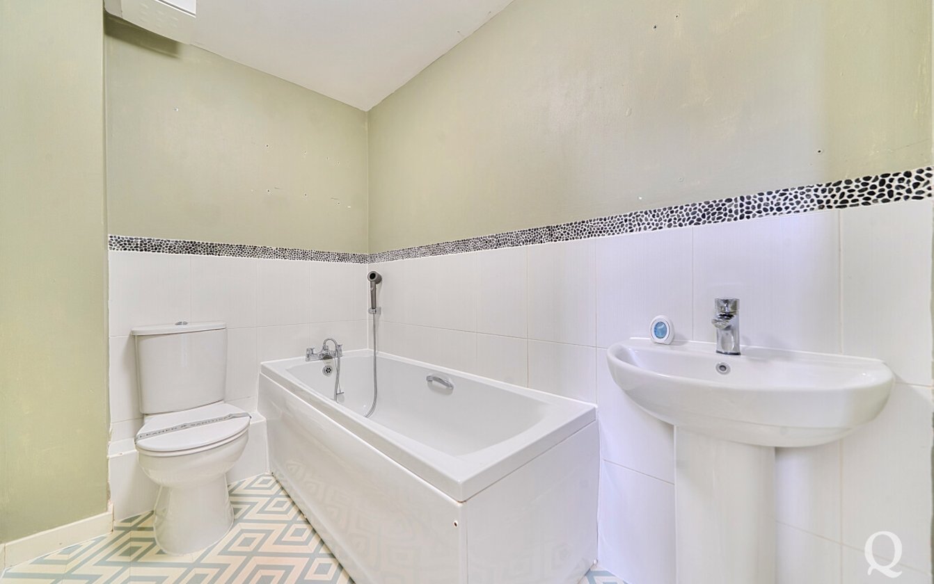 Rose Walk, Sittingbourne, Kent, ME10, 9827, image-13 - Quealy & Co
