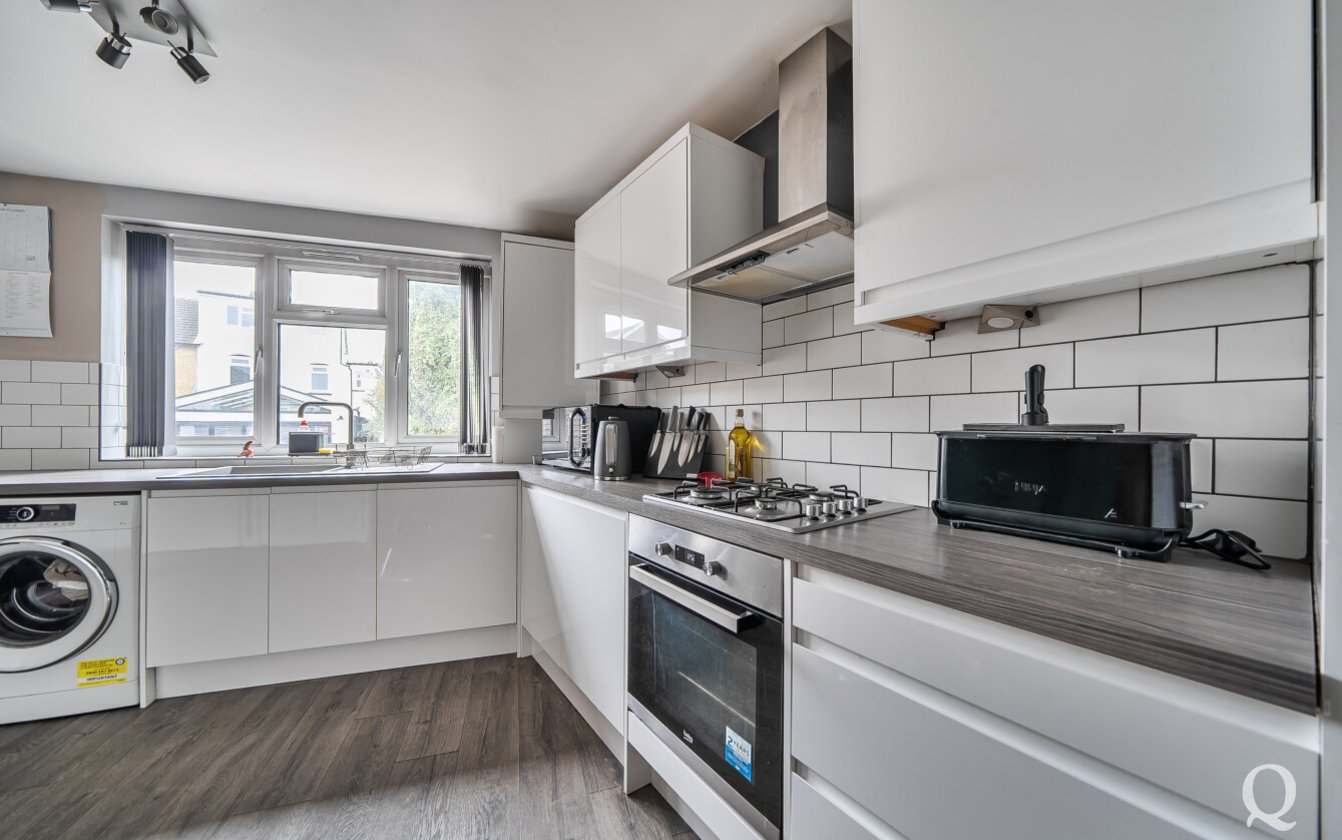 London Road, Sittingbourne, Kent, ME10, 9843, image-20 - Quealy & Co