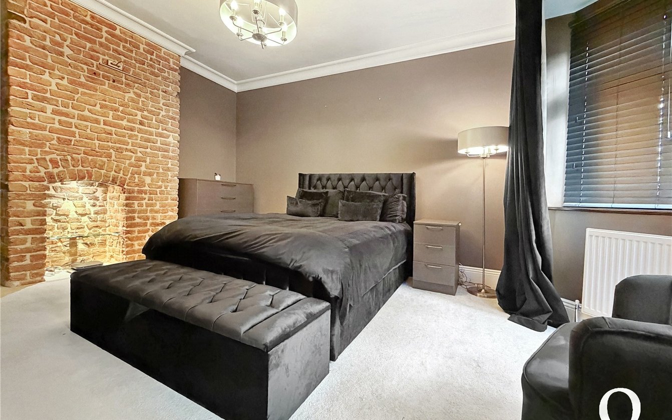 London Road, Sittingbourne, Kent, ME10, 9843, image-9 - Quealy & Co