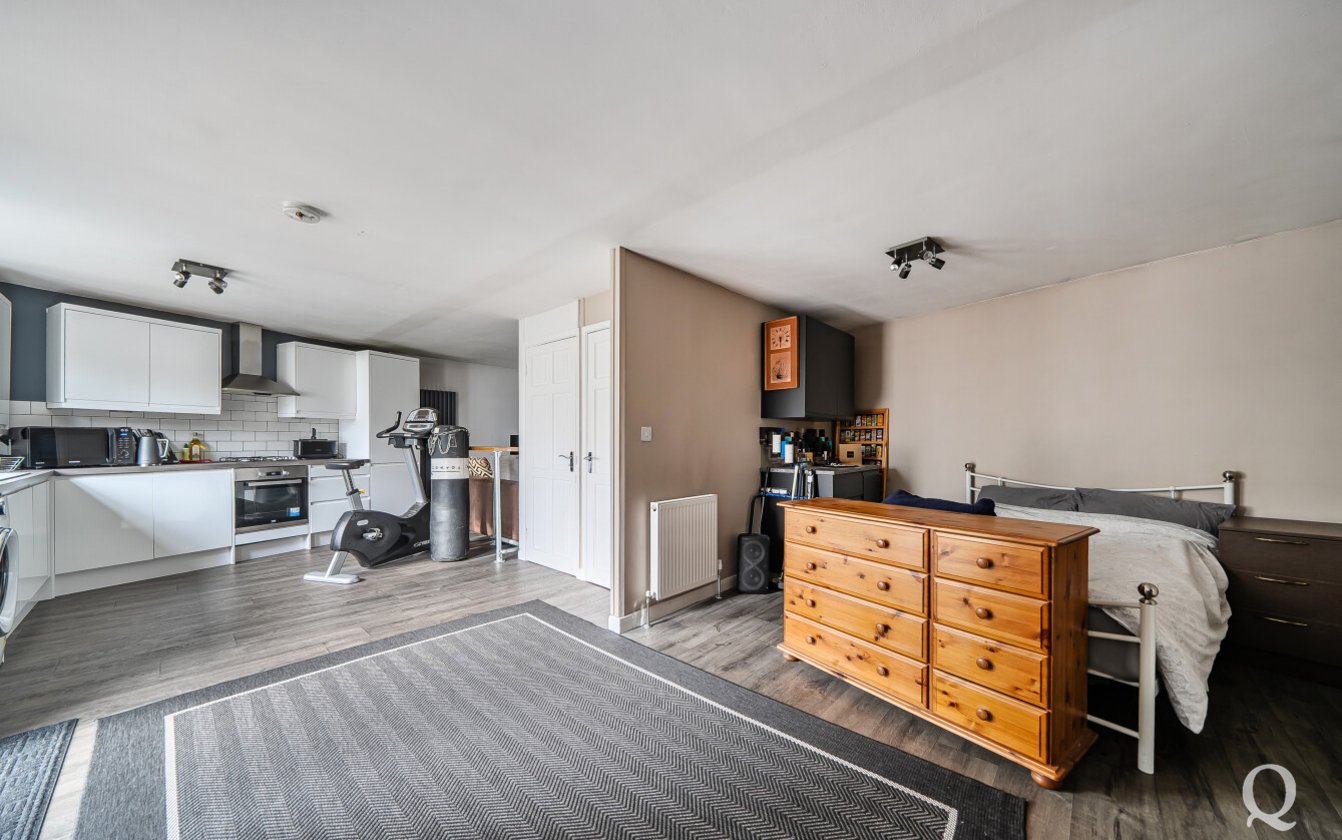 London Road, Sittingbourne, Kent, ME10, 9843, image-18 - Quealy & Co