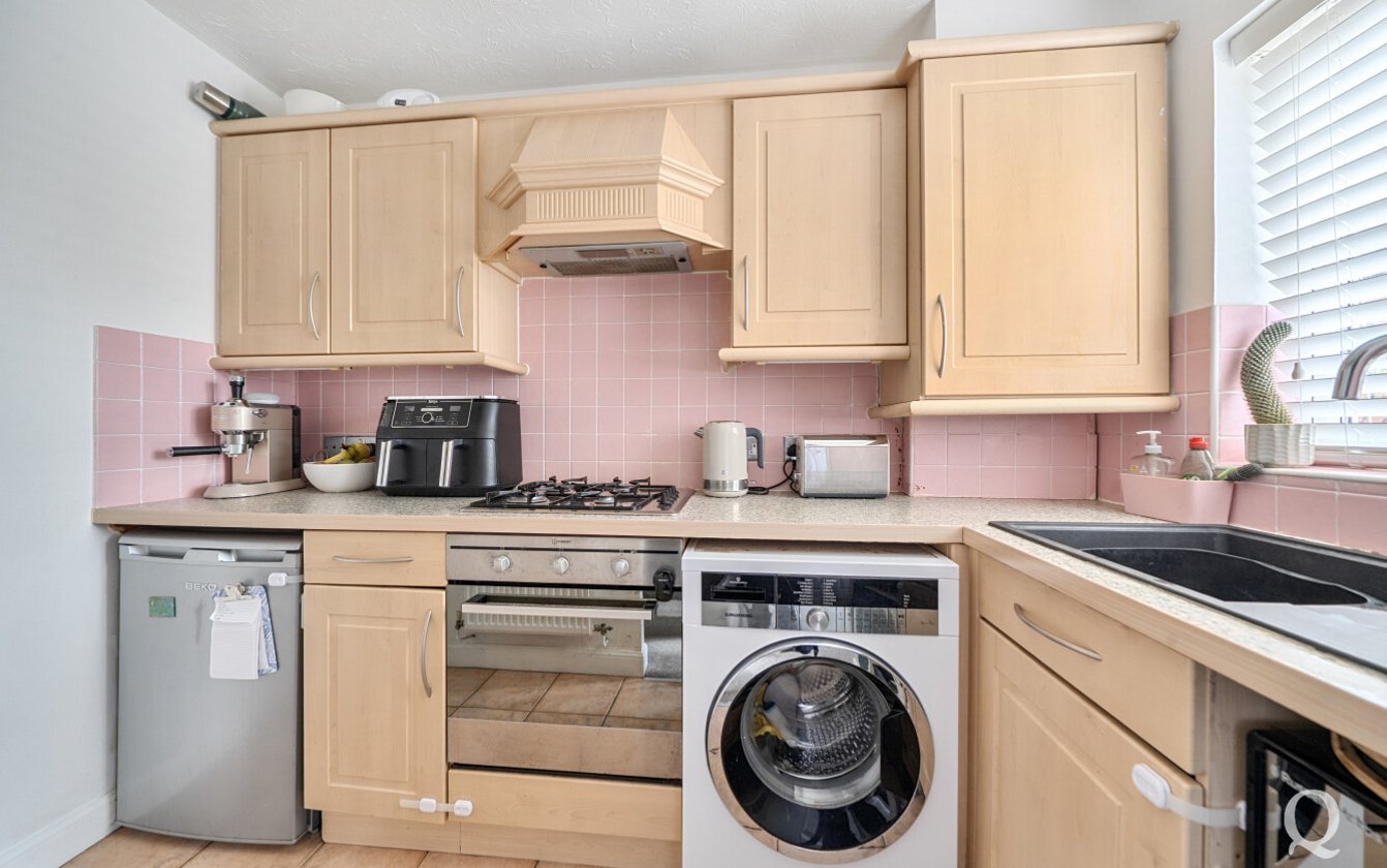 Clement Close, Milton Regis, Sittingbourne, Kent, ME10, 9866, image-9 - Quealy & Co