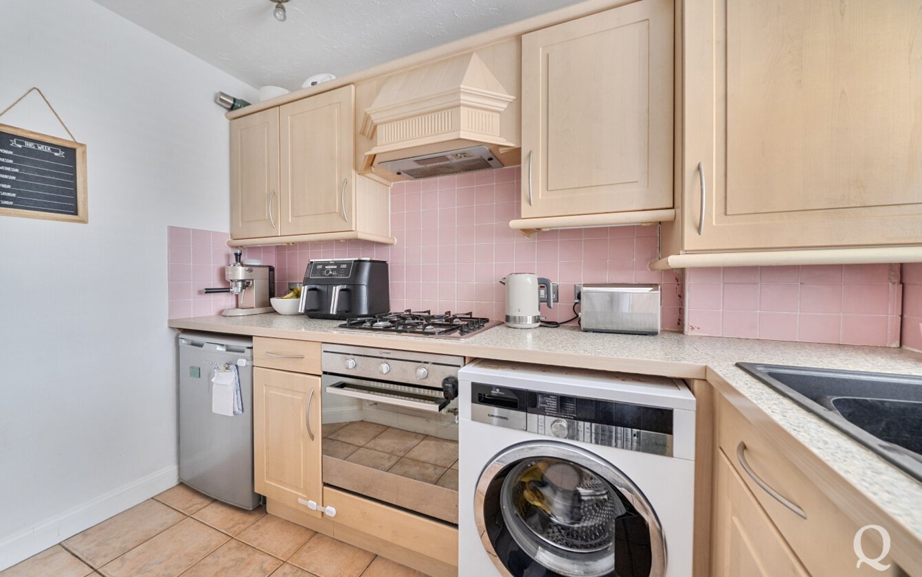 Clement Close, Milton Regis, Sittingbourne, Kent, ME10, 9866, image-10 - Quealy & Co