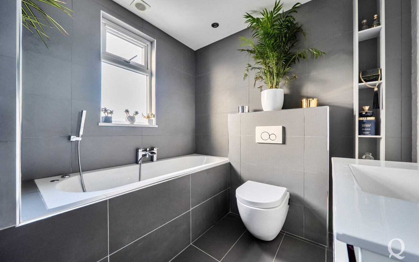 Eastcourt Lane, Gillingham, Kent, ME7, 9867, image-6 - Quealy & Co