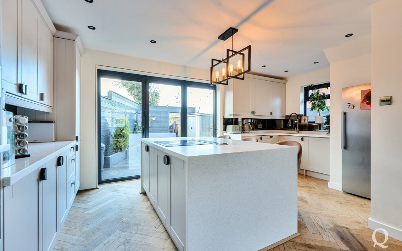 Eastcourt Lane, Gillingham, Kent, ME7, 9867, image-4 - Quealy & Co