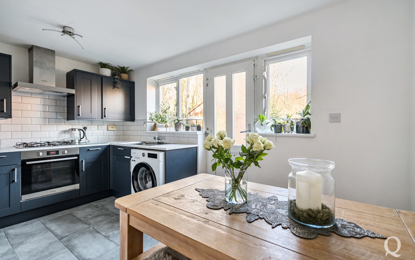 Emerald Crescent, Sittingbourne, Kent, ME10, 9895, image-6 - Quealy & Co