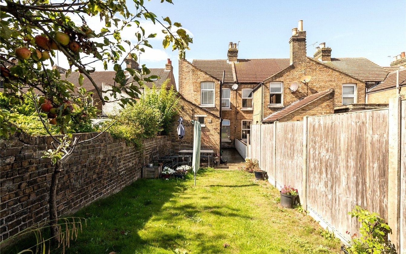 Bayford Road, Sittingbourne, Kent, ME10, 9923, image-20 - Quealy & Co