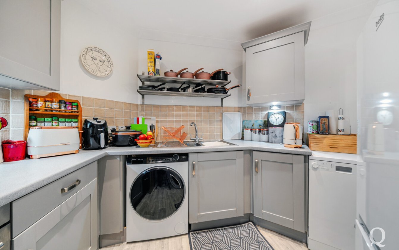 The Lakes, Larkfield, Aylesford, Kent, ME20, 9962, image-10 - Quealy & Co