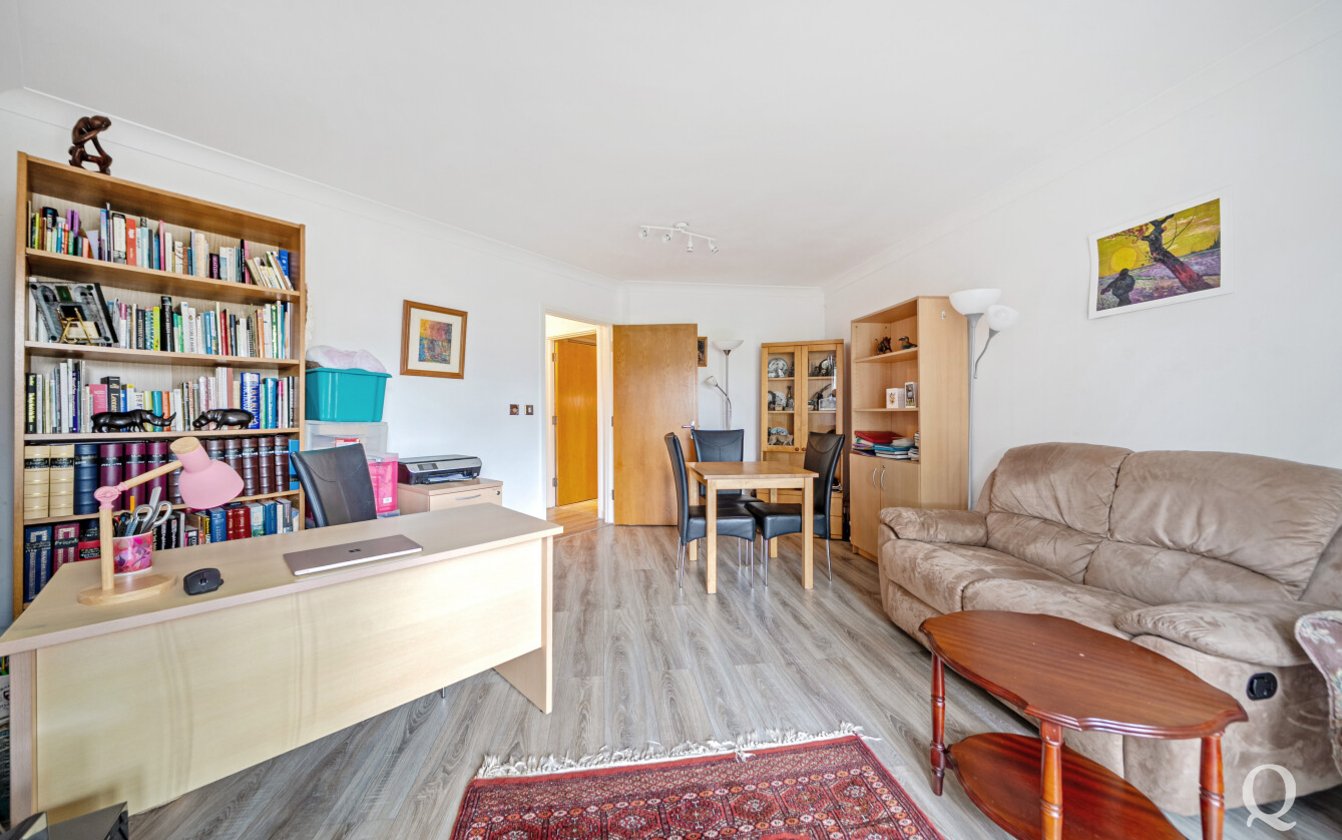 The Lakes, Larkfield, Aylesford, Kent, ME20, 9962, image-11 - Quealy & Co