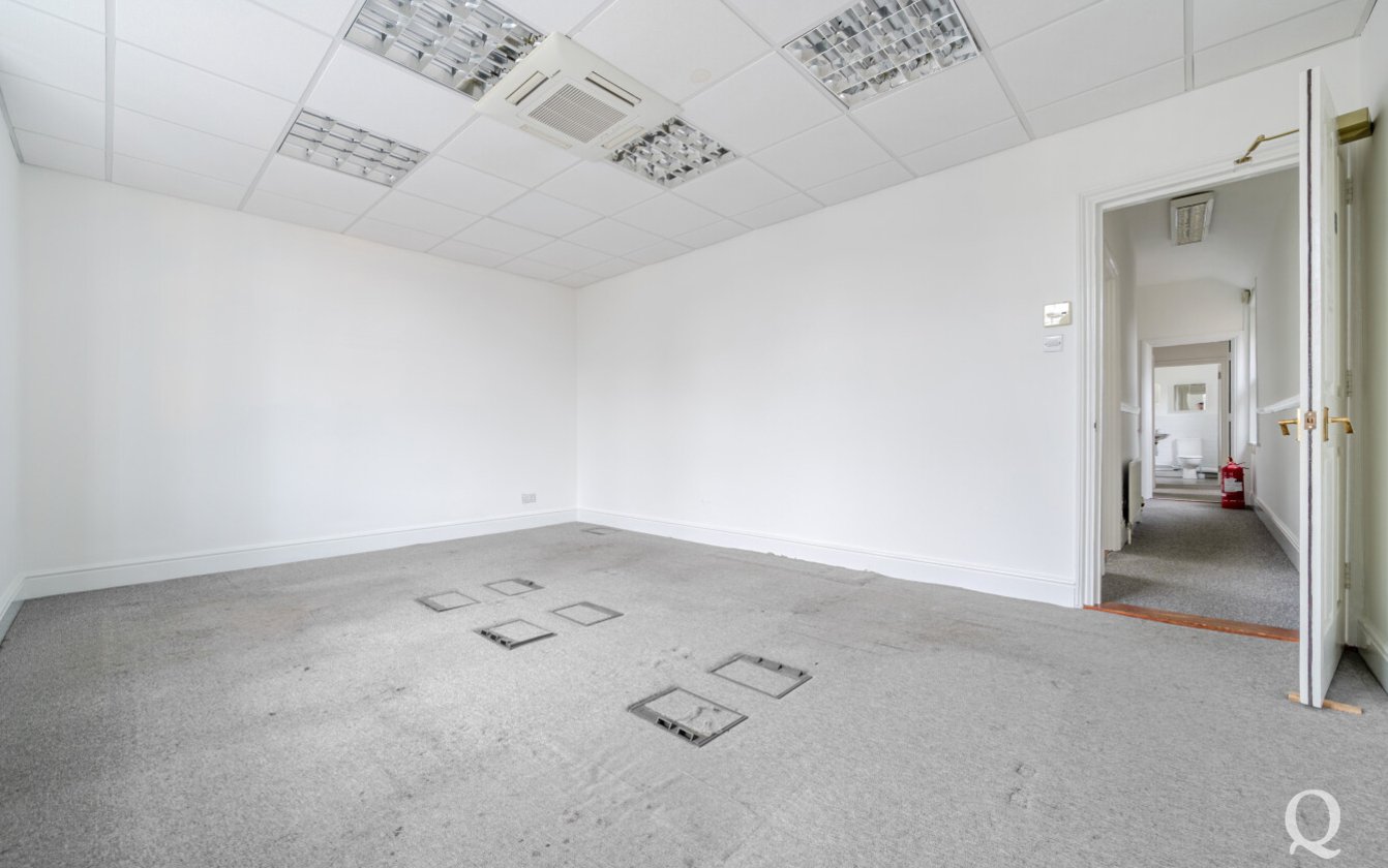 Park Road, Sittingbourne, Kent, ME10, 9968, image-35 - Quealy & Co