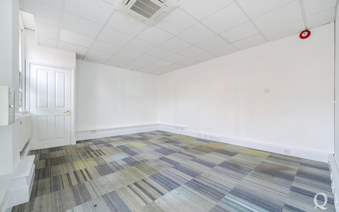 Park Road, Sittingbourne, Kent, ME10, 9968, image-24 - Quealy & Co